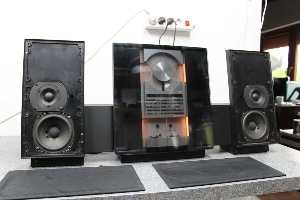 Wieża Bang & Olufsen