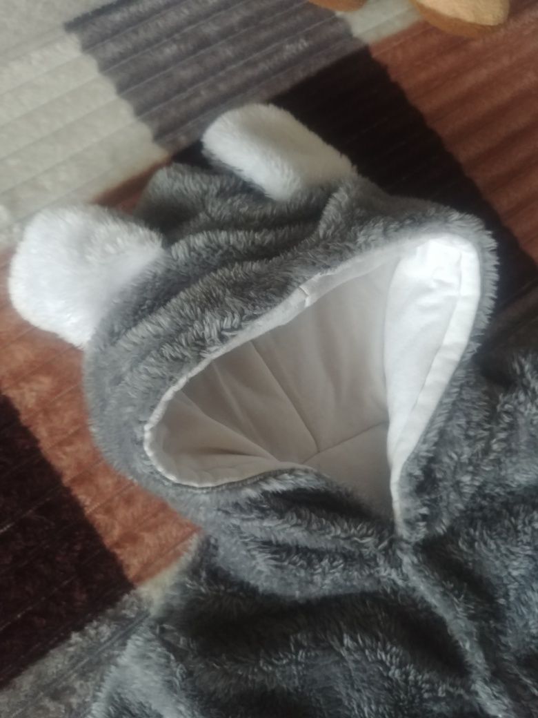 Kombinezon szary miś na 6 miesiecy