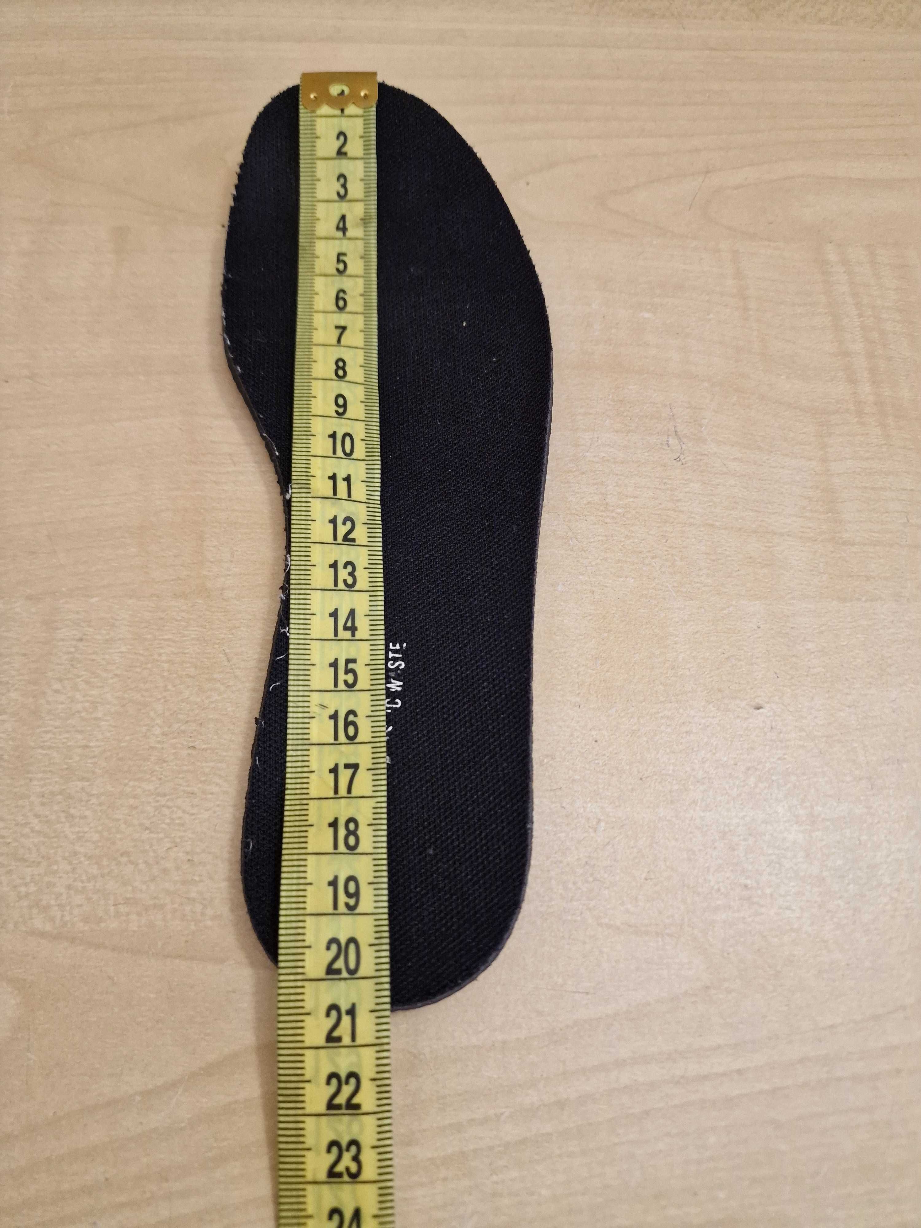 Кросівки Adidas Tensaur оригінал розмір 31 1/2