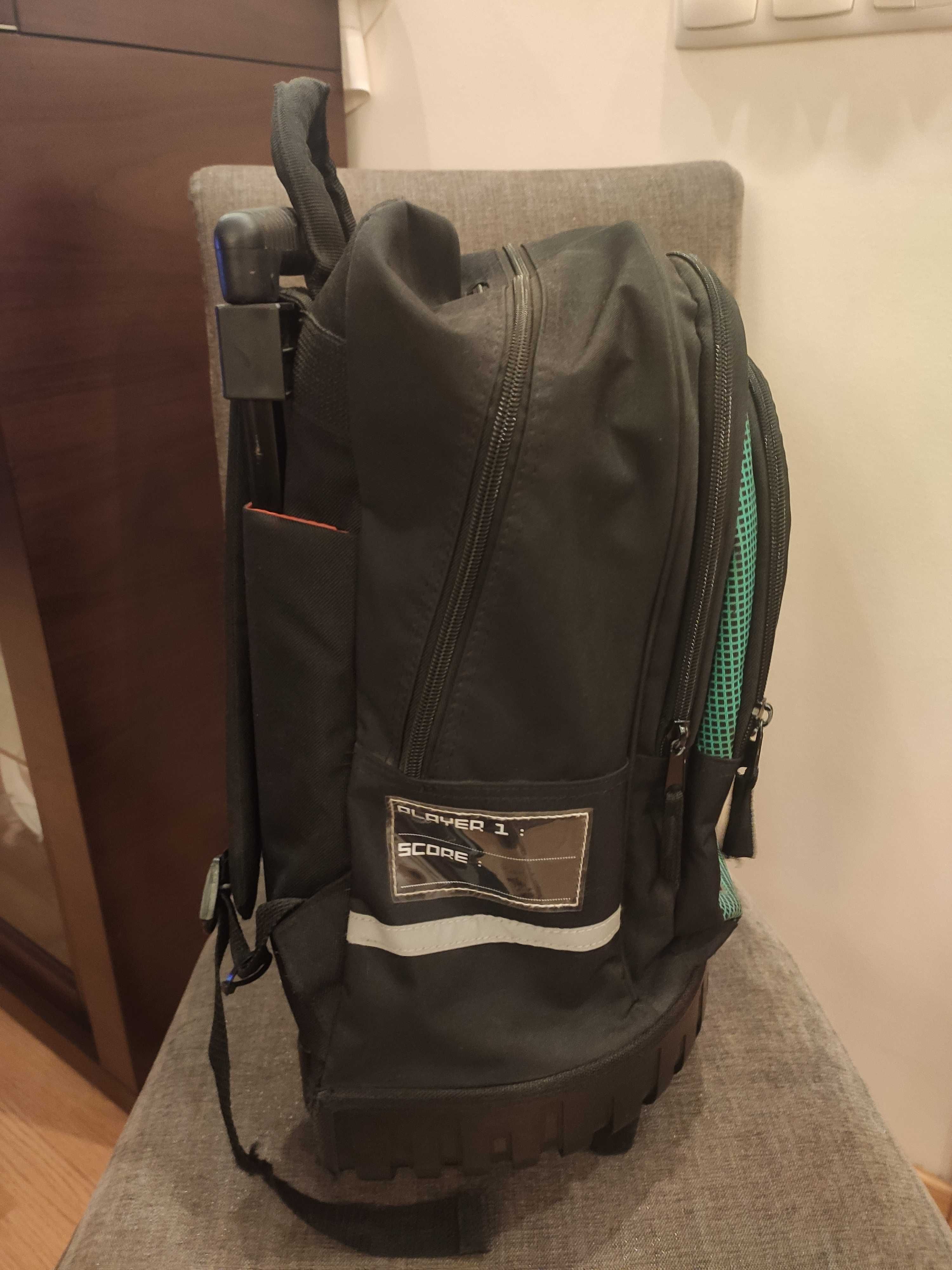 Vendo Mochila Trolley criança usada(ler descrição)