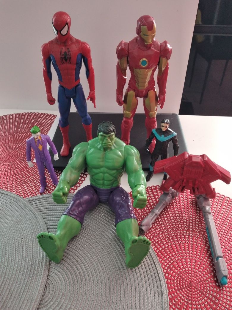 Iron man, Spider-Man, Hulk, joker i Batman zestaw