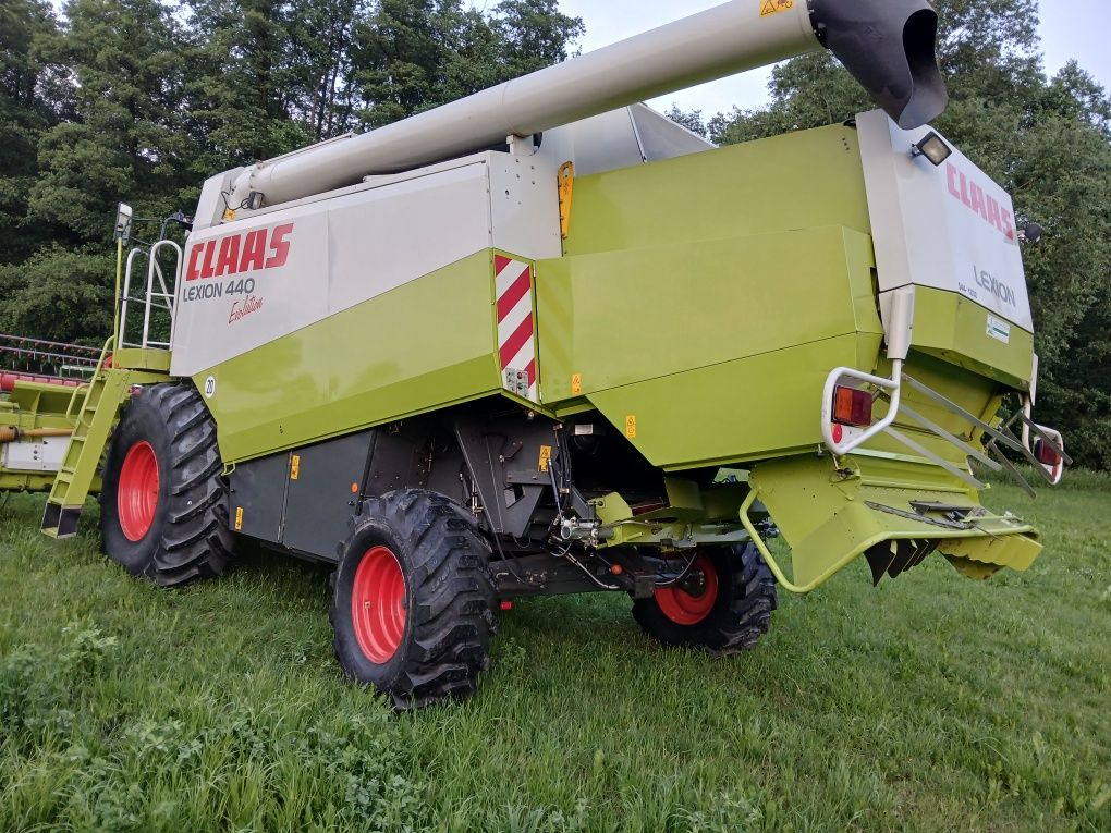 claas lexion 440 evolution new holland tx 67