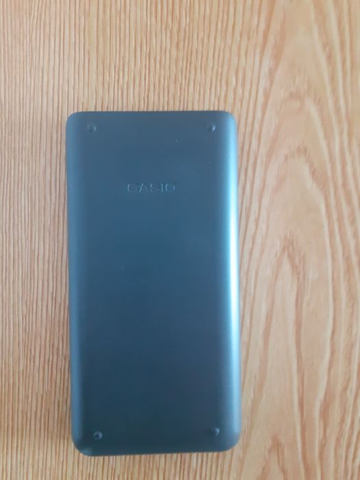 “Calculadora  Casio FX-82MS 2nd Edition – como nova”