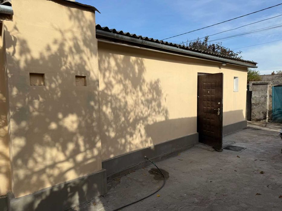 Продам самостоятельный дом с ремонтом  Малиновский р-он