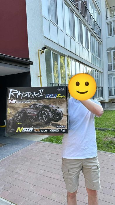 Машинка на радиоуправлении Hoshi n518 1:8 RTR