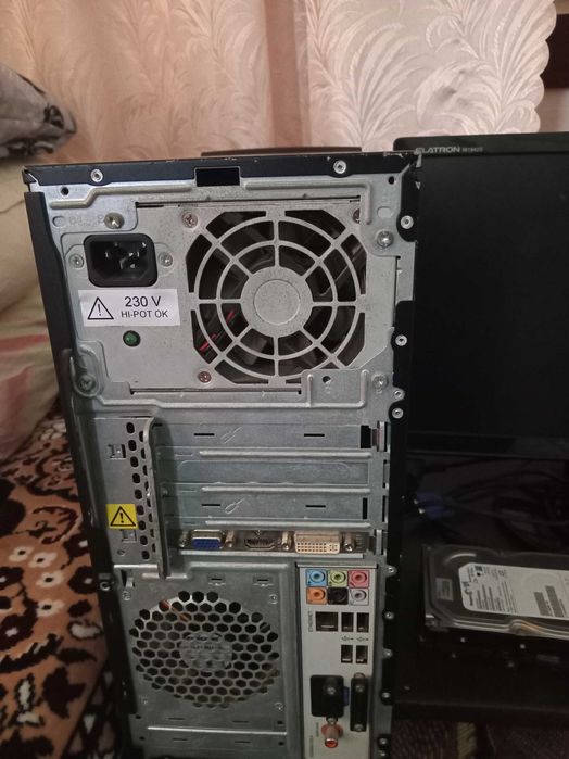 Робочий монітор та віндовс 7
