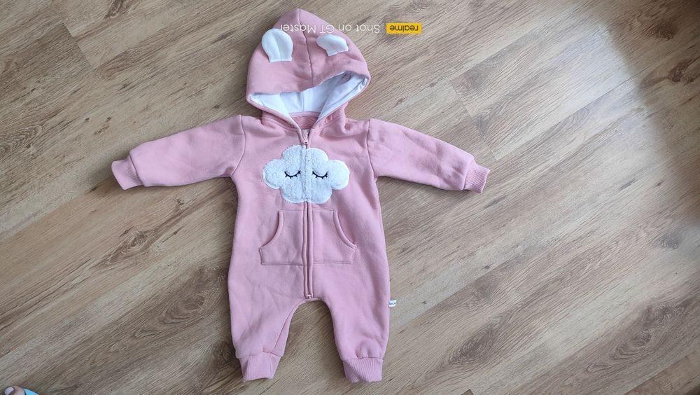 Kombinezon przejściowy dla dziewczynki