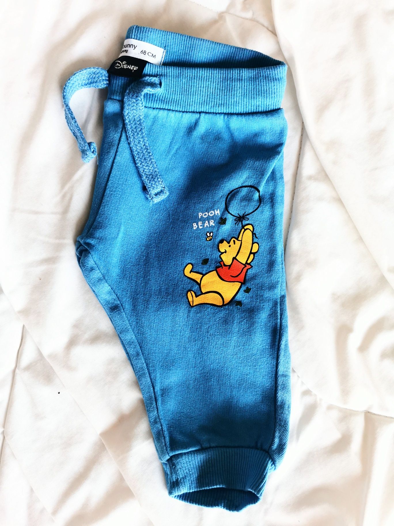 Spodenki Kubuś Puchatek 68 cm 3-6m Disney
