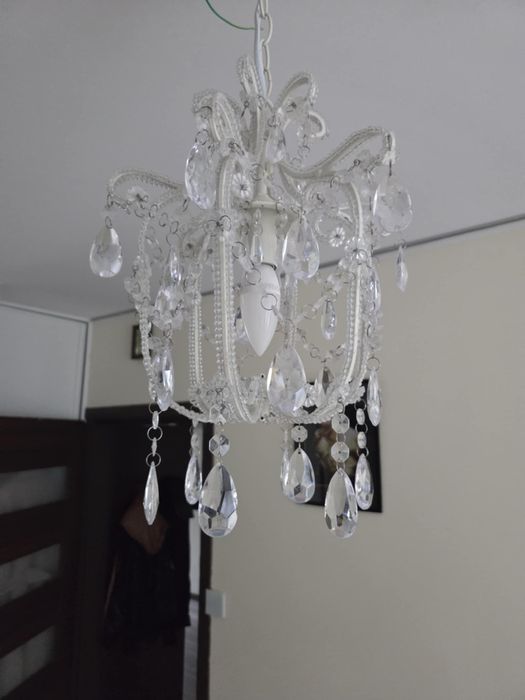 Żyrandol z kryształkami