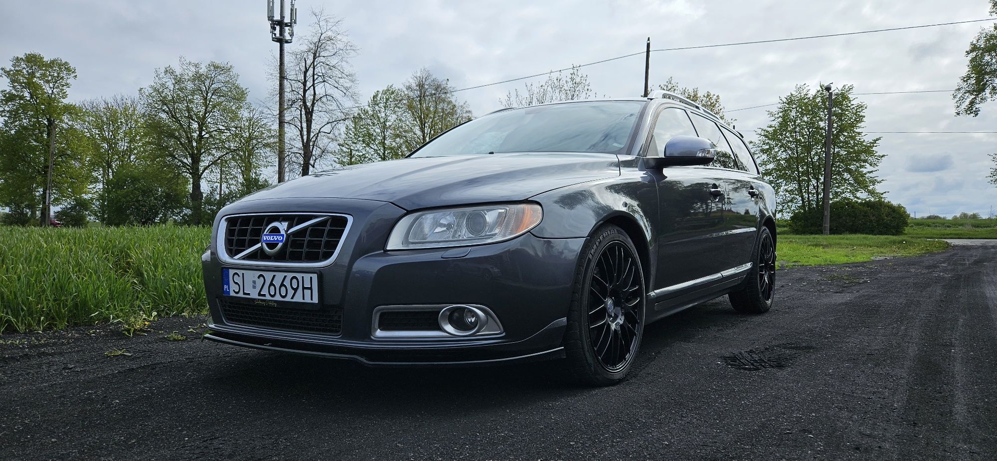 Volvo v70 rdesign 2011 2.0t automat