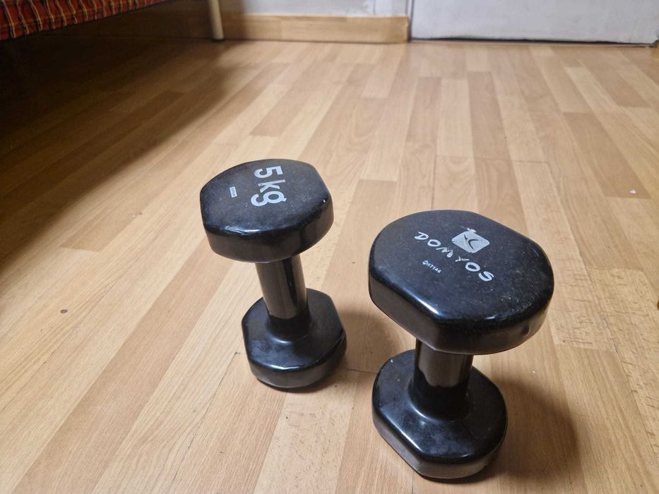 Halteres – 10 kg (5 kg cada)