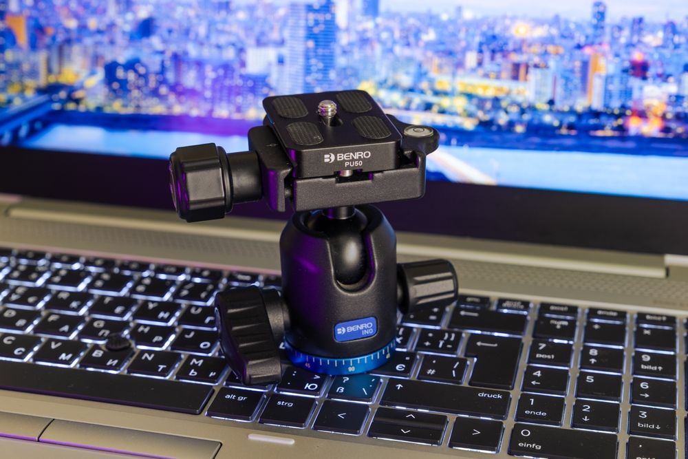 Штативная головка Benro IN1