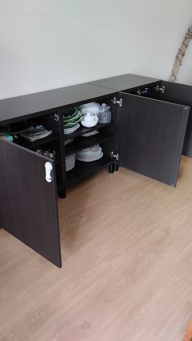 Aparador  Preto Ikea