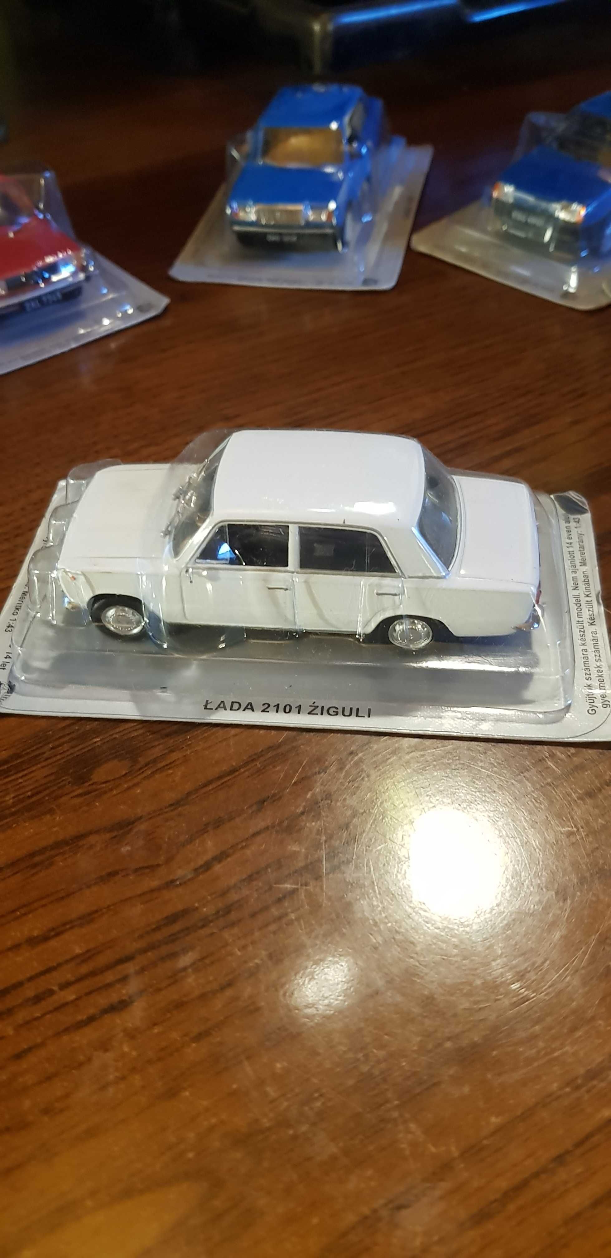 Łada 2101 Żyguli  model firmy Deagostini w skali 1:43