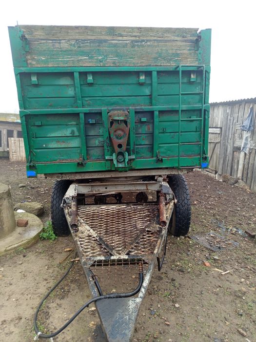 Продам два прицепа зіловських самосвали з документами