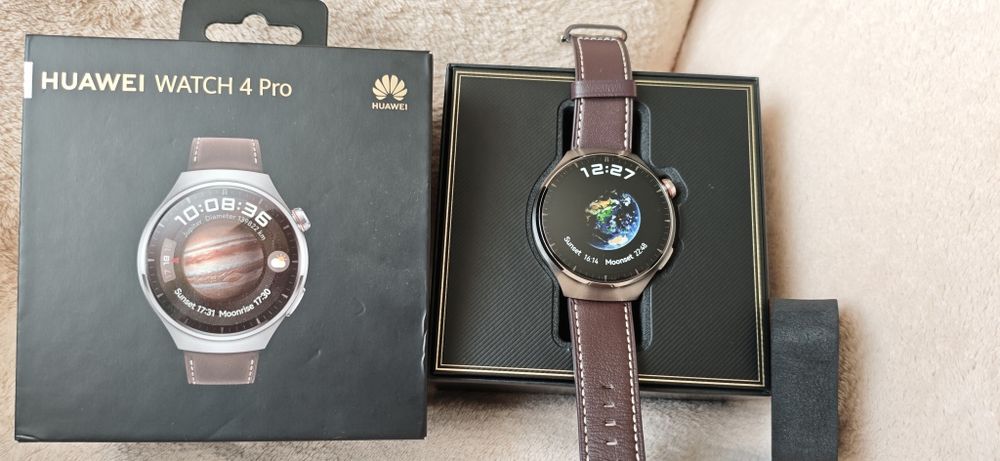 Часы Huawei watch 4 pro
