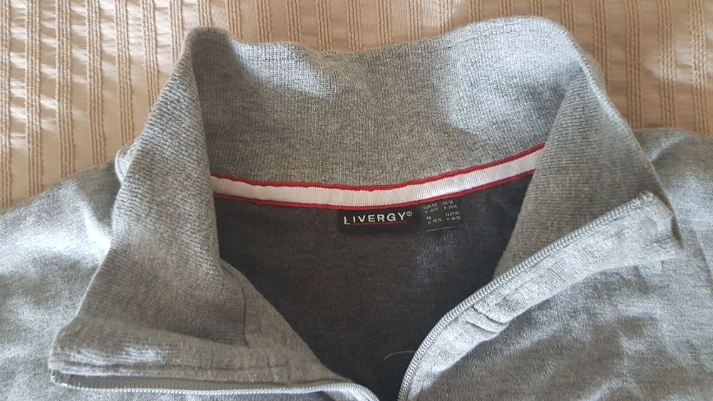 Calaças Bombazine e blusão sweetshirt