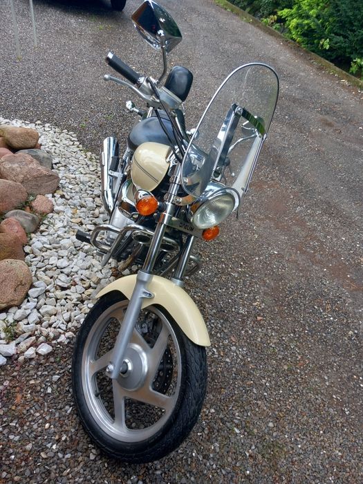 Sprzedam Pięknego Cruizera Delim VT 125 Ewolution 2001r