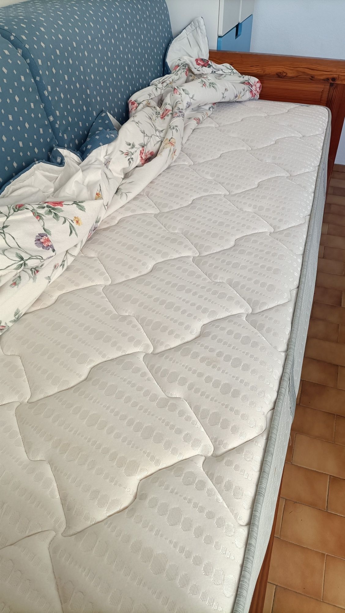 Cama de solteiro 1.00x1,95