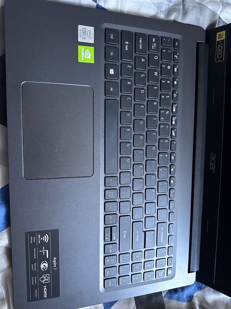 ACER ASPIRE 3 malo uzywany