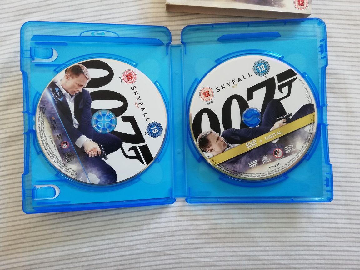 Blu ray do filme "007 Skyfall" - Ed. Especial (portes grátis)