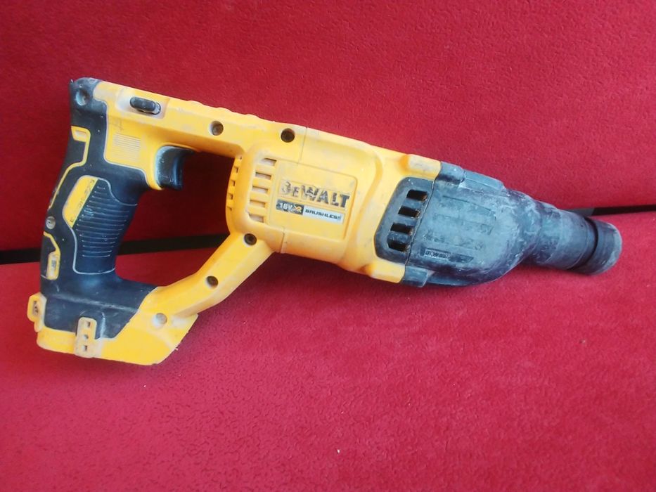 Sds dewalt dch133