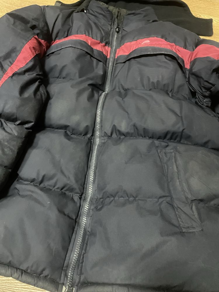 Продам велику зимову чоловічу куртку. 60розмір.