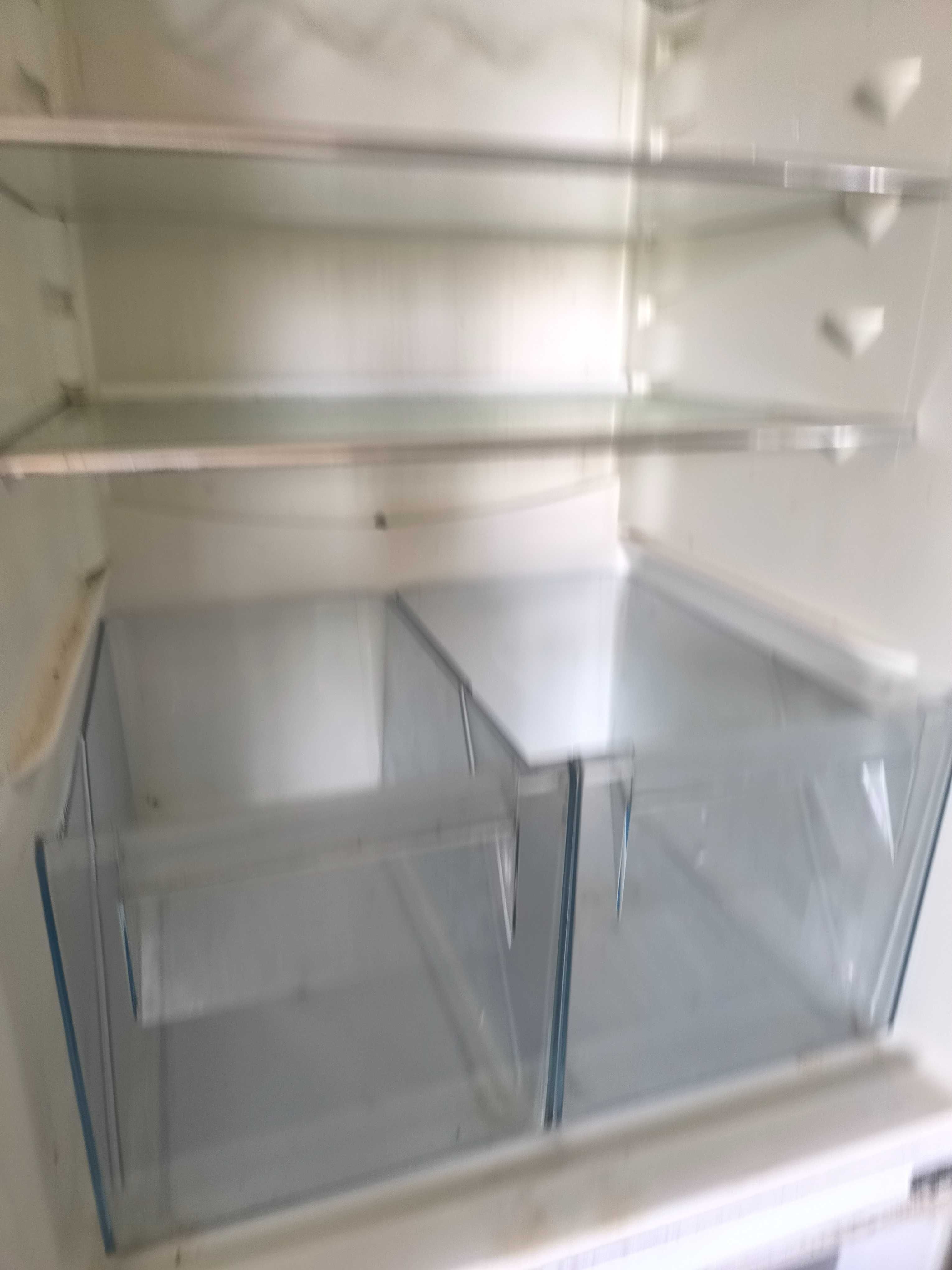 Frigorífico Combinado AEG