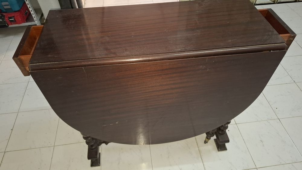 Mesa de jantar dobrável