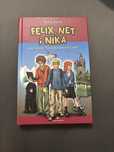 Książka Felix, Net i Nika oraz gang niewidzialnych ludzi - Rafał Kosik
