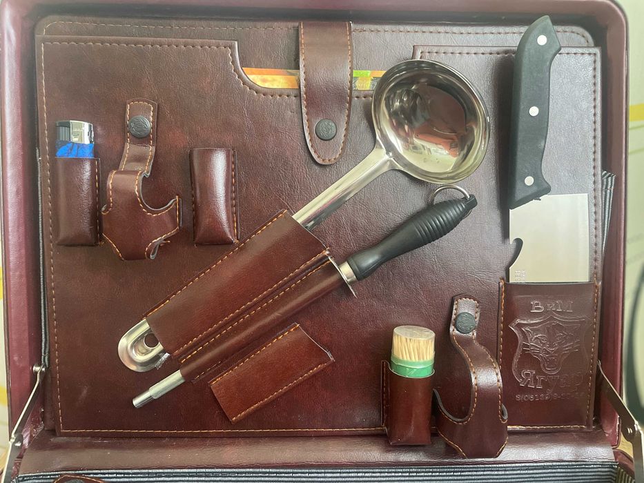 Набір для пікніку, барбекю, юшки "Ягуар". Новий.