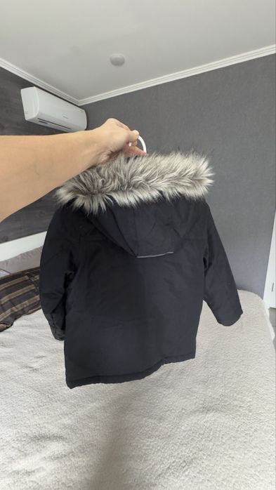 Продам дитячу зимову куртку