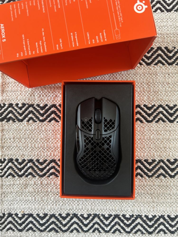 Mysz steelseries aerox 5 wireless