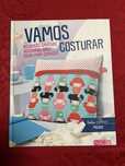 Livro de costura com moldes