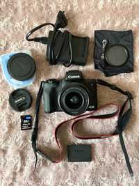 Canon EOS M50 + obiektyw 15-45 + karty + baterie