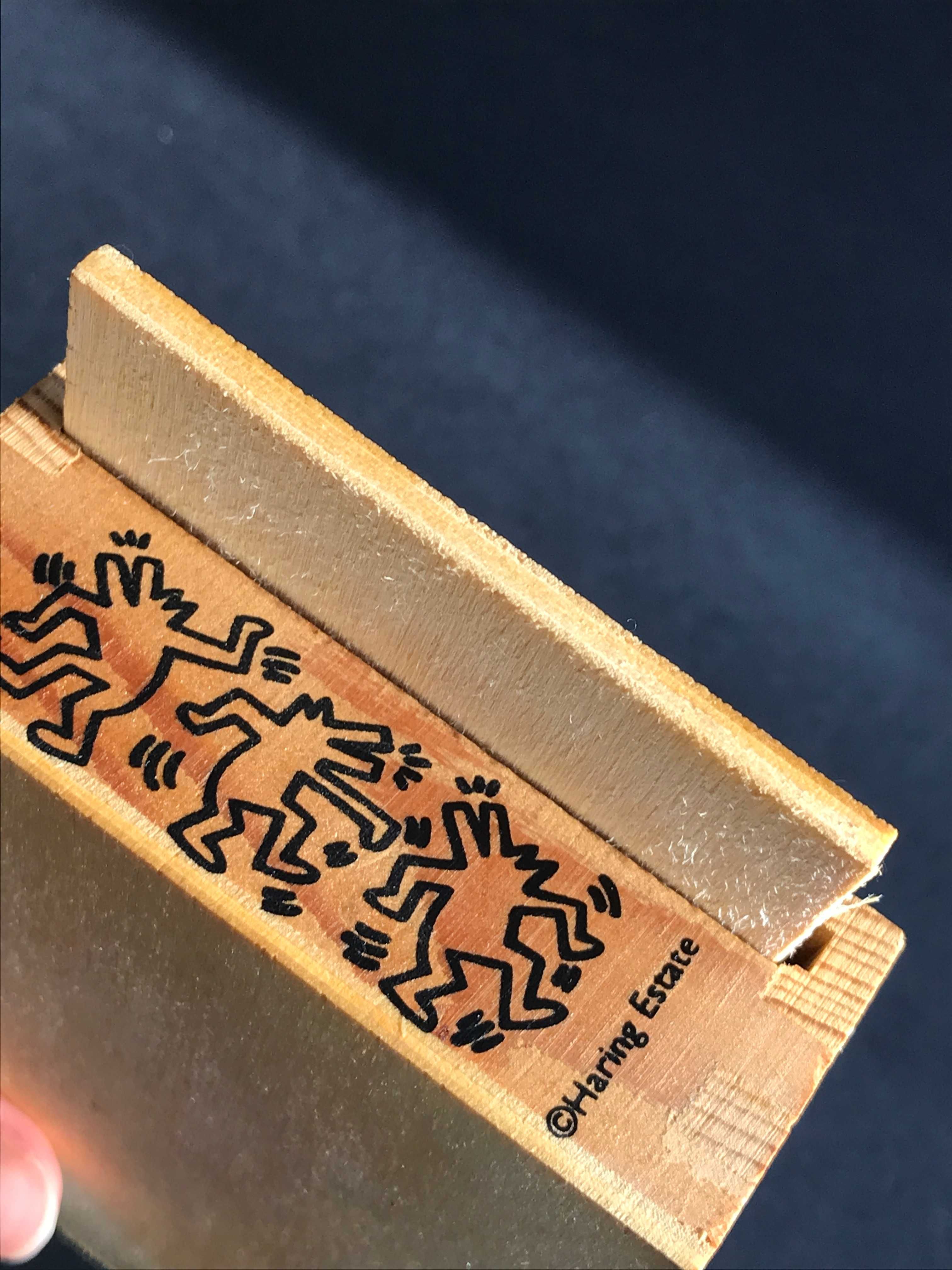 Caixa de madeira "Keith Haring"