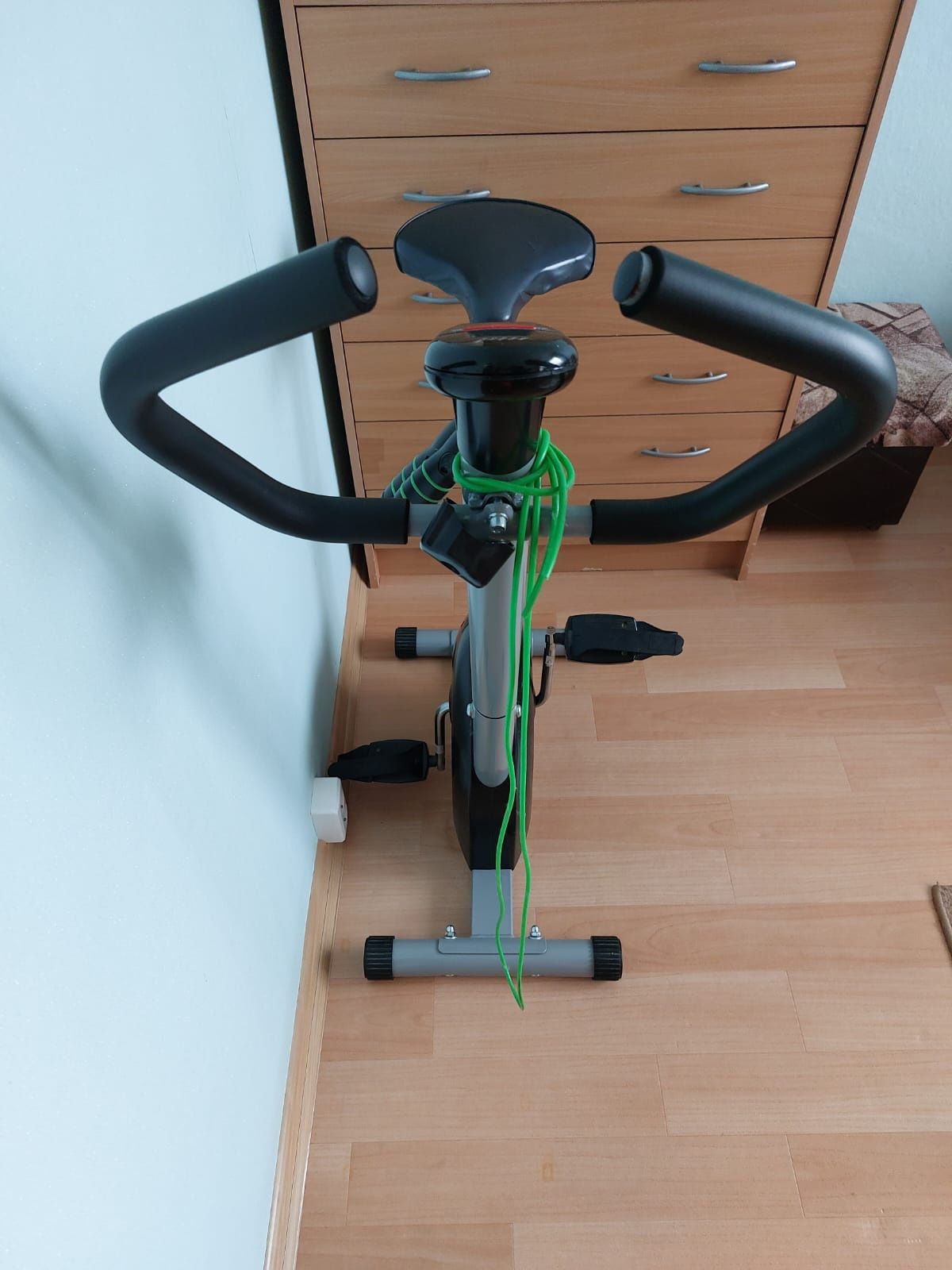 Rower rowerek stacjonarny treningowy do domu mieszkania jazda na rower