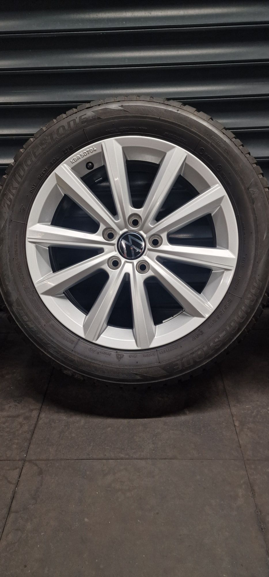 Koła Zimowe VW T-ROC  TOURAN CADDY PASSAT  215/55R17