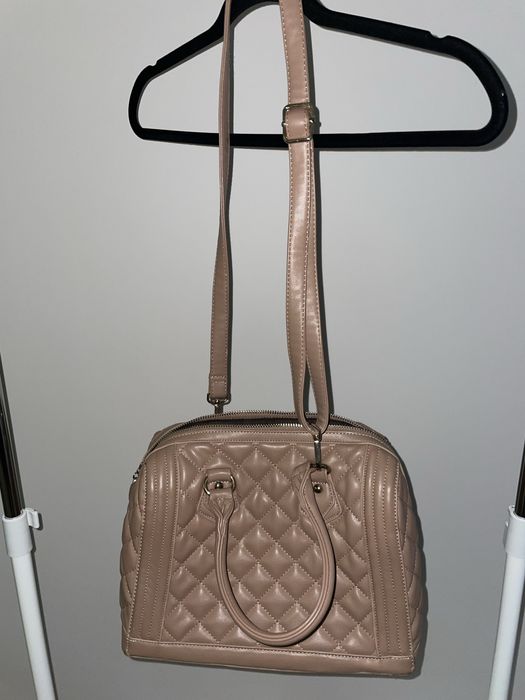 Torebka kuferek beżowa