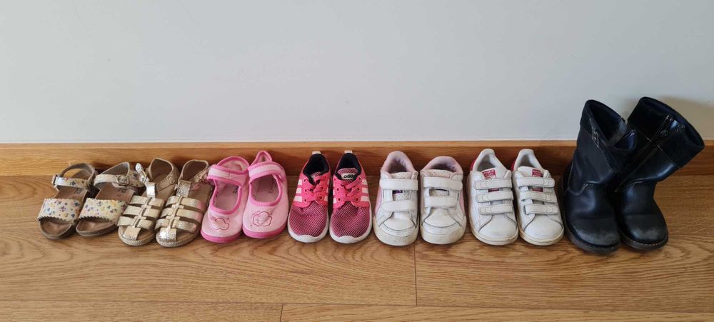 Lote calçado menina 23
