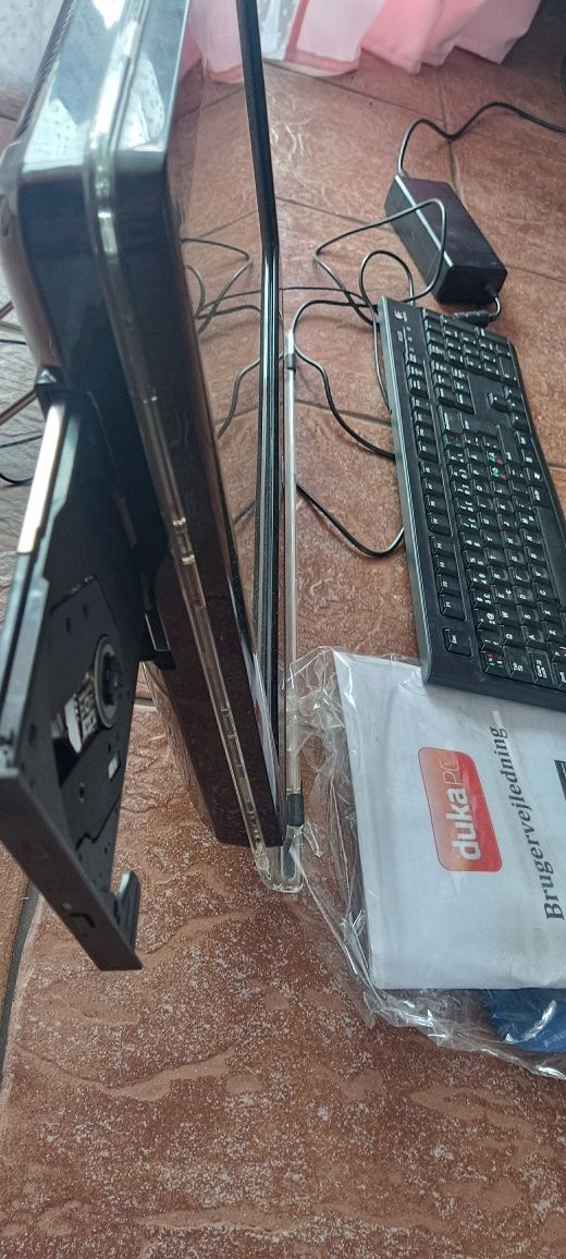 Komputer stacjonarny ekran dotykowy