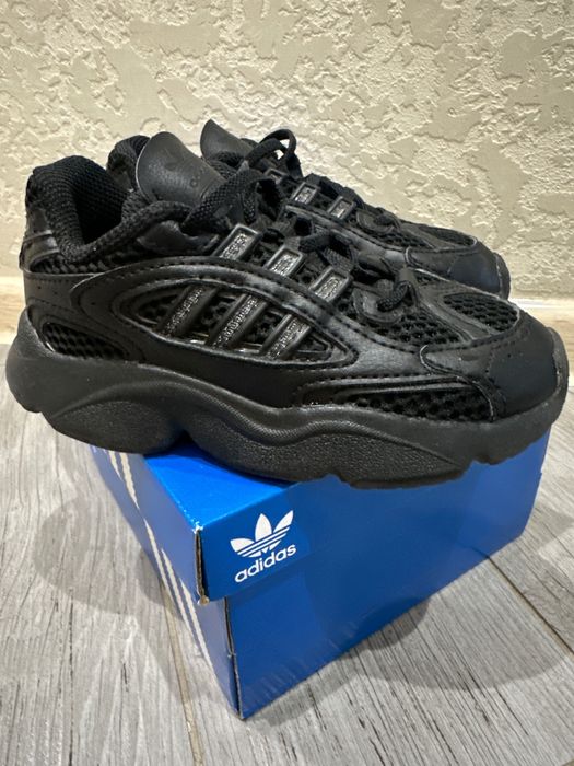 Оригінальні ADIDAS Ozmillen EL I