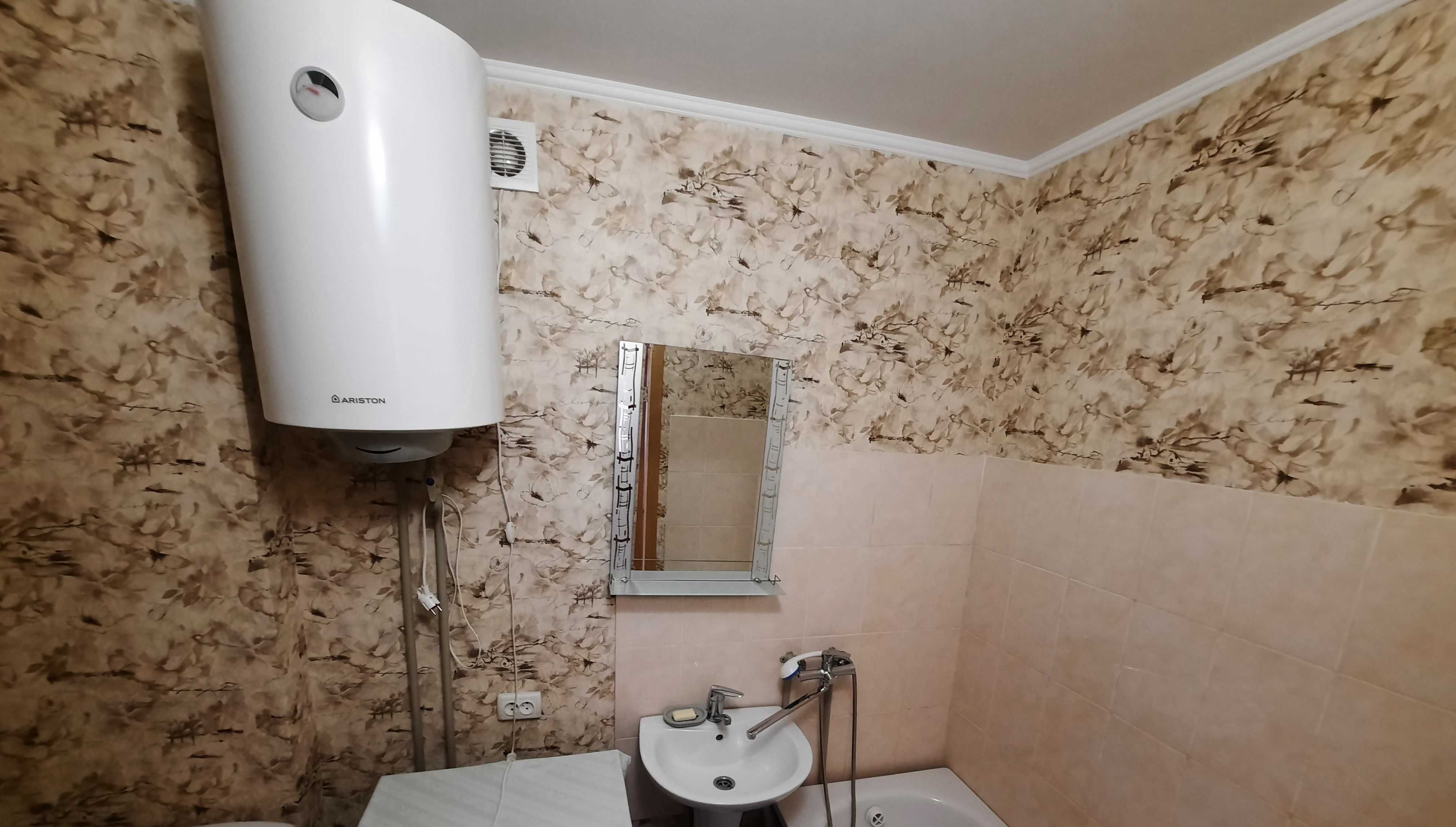 Продам 2-к квартиру, Синельникове, мікрорайон