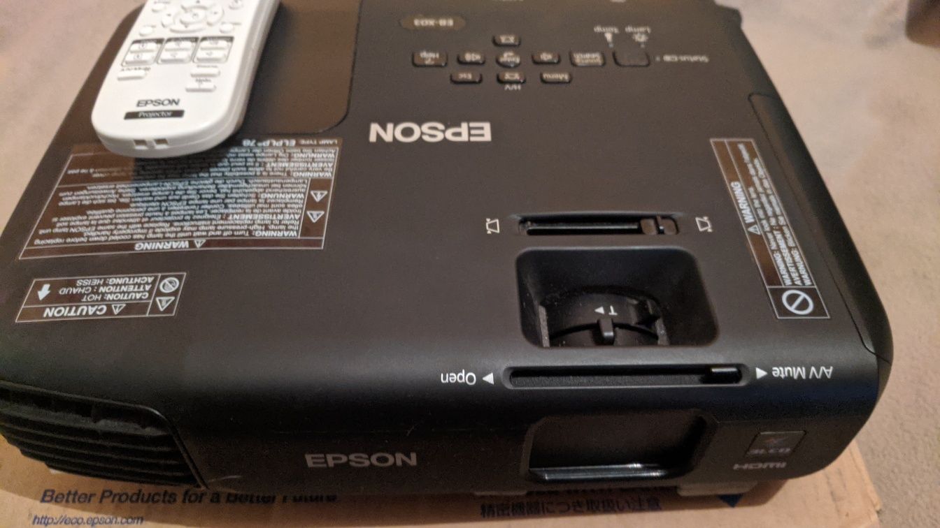 Projektor HD Epson EB  X03 stan jak nowy