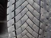 opona 315/45R22.5 Goodyear KMAX D  (950 netto)