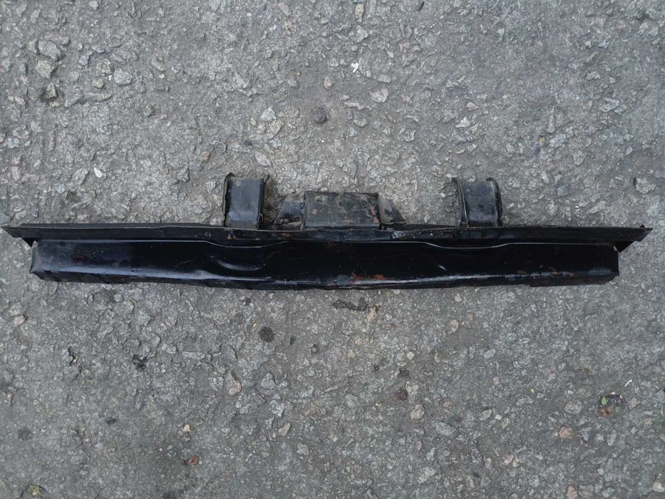 Лонжерон  радіатора