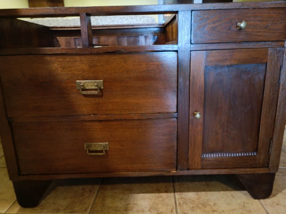 Komoda Antyk / secesja albo i dalej