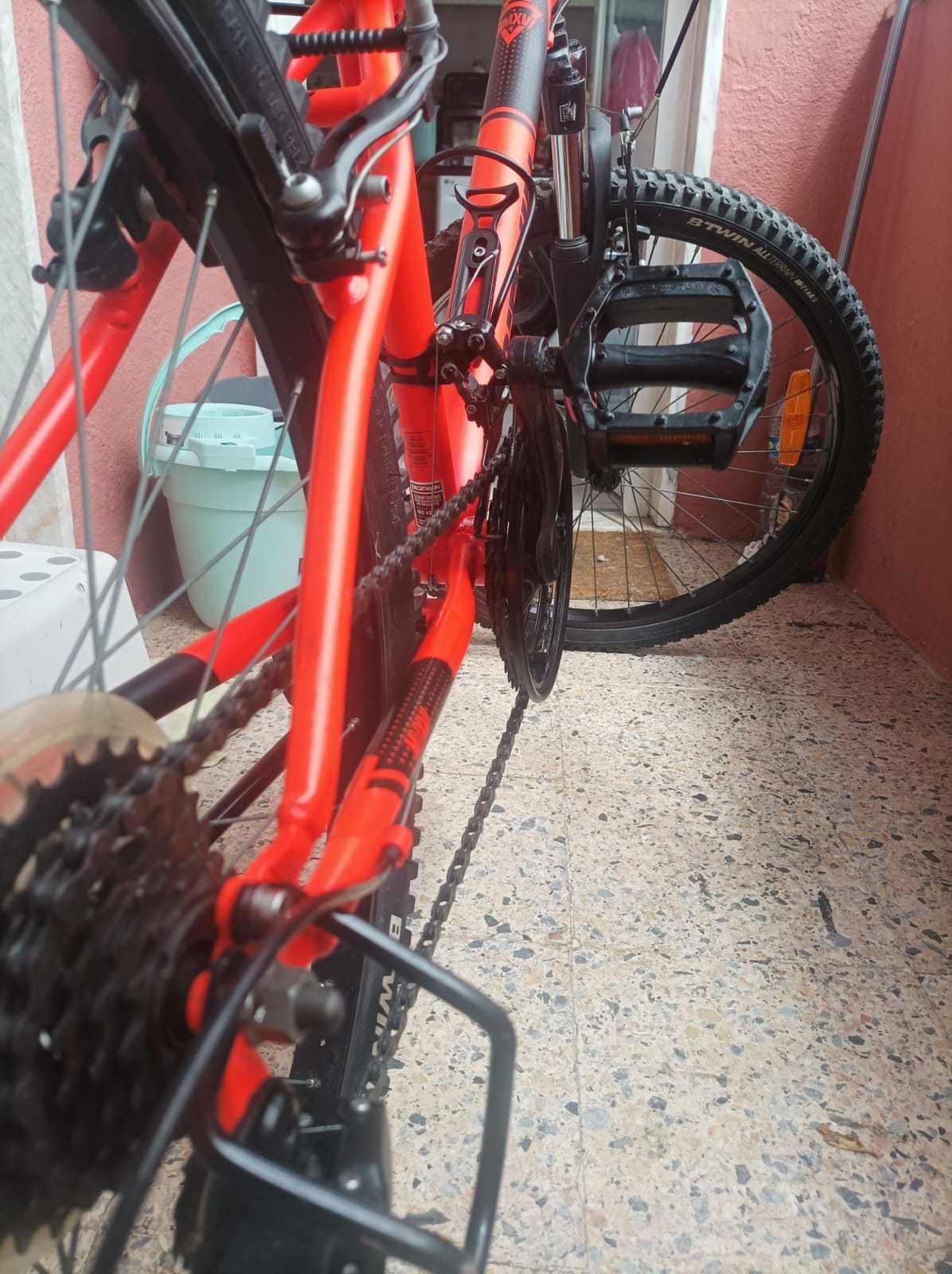bicicleta btwin 24x1.95 em bom estado