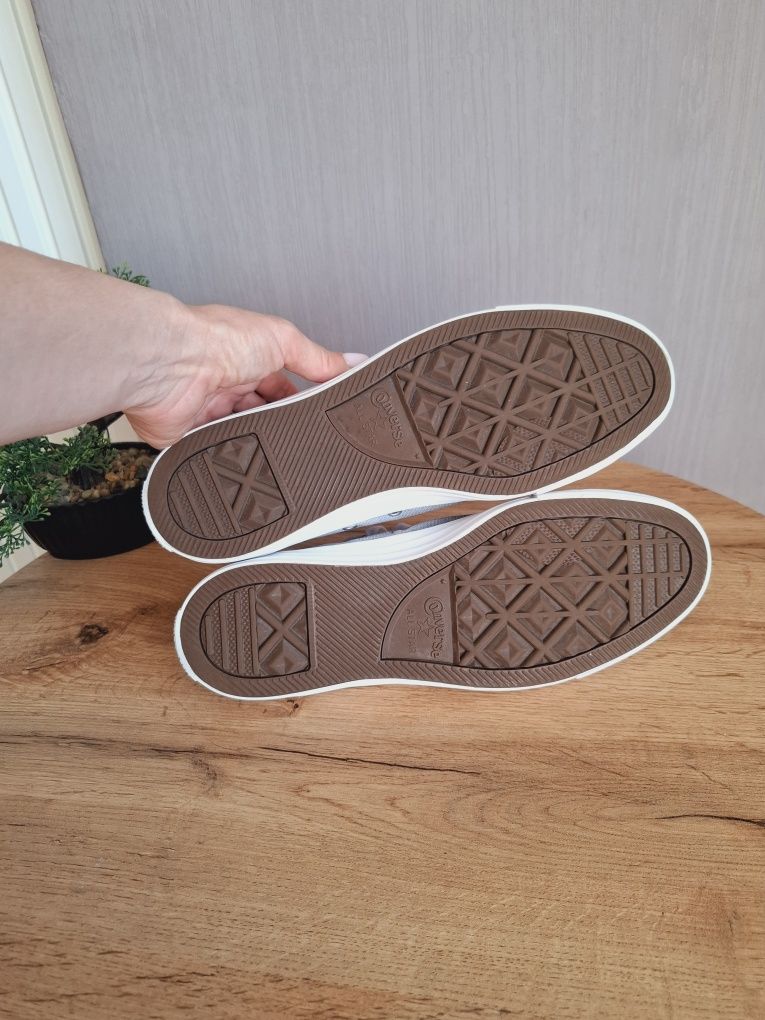 Сірі літні чоловічі кеди Converse 42р, оригінал
