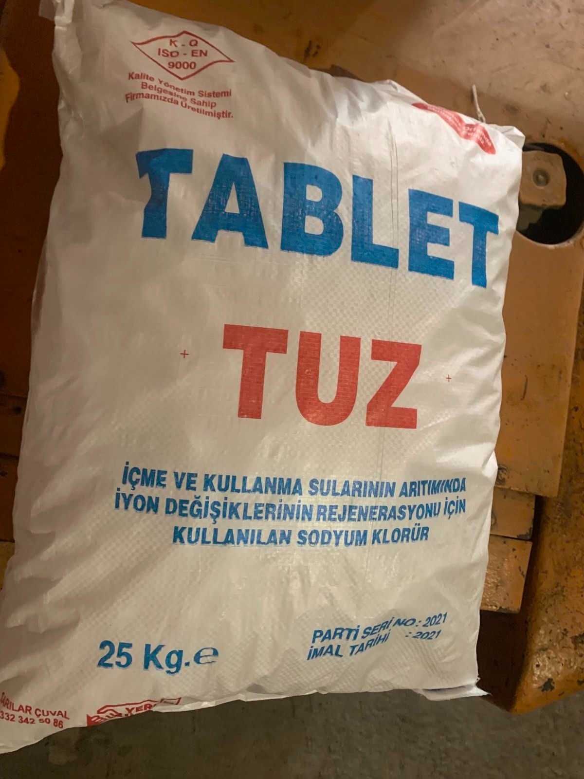 Соль таблетированная круглая и подушка (Турция)